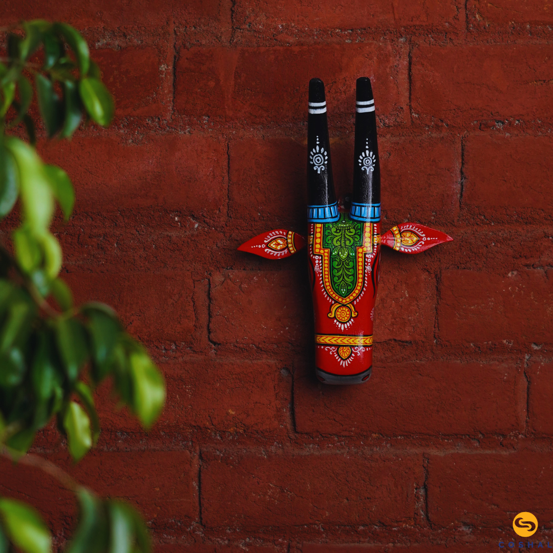 Handpainted Pattachitra Wooden Cowhead Red 11 inches | Best for wall decor | Coshal | OD01