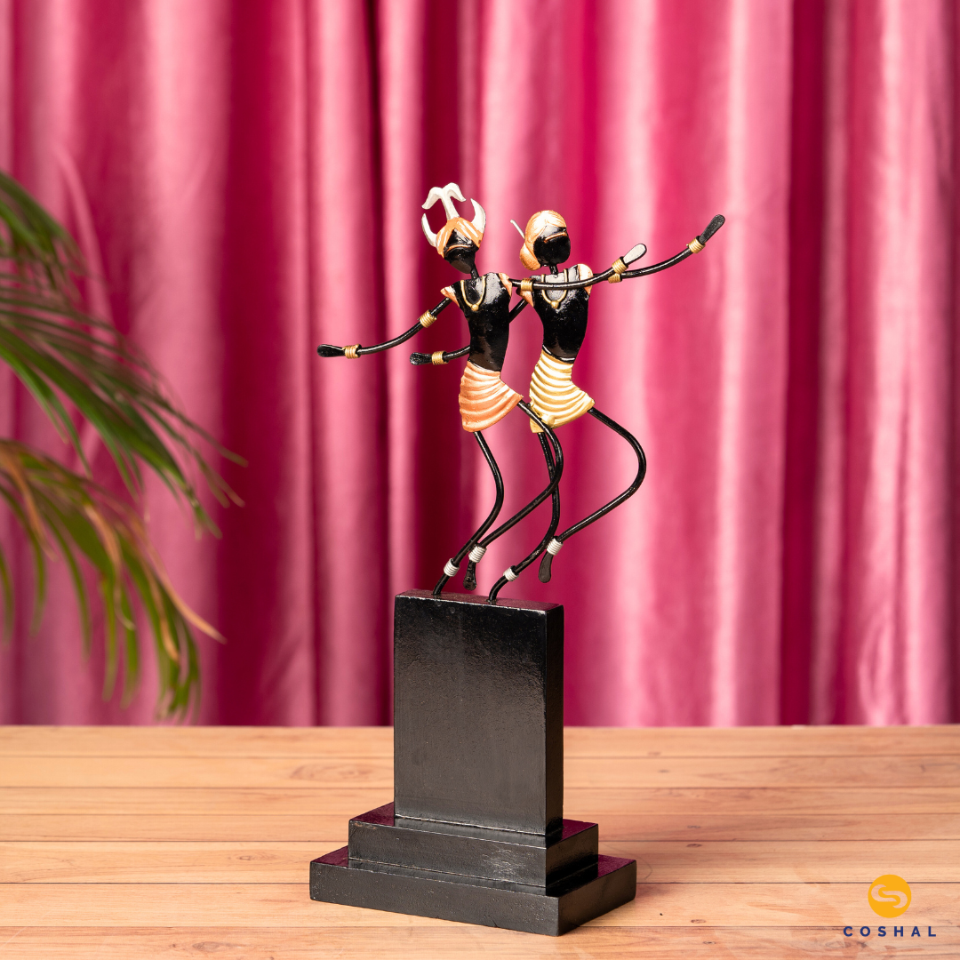 Coshal Wrought Iron Tribal Figures Metal For Mementos | Coshal | CM05